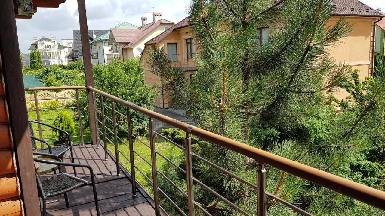 Luxury Apartments With Pool And Sauna In The Villa Tsjernivtsi Eksteriør bilde